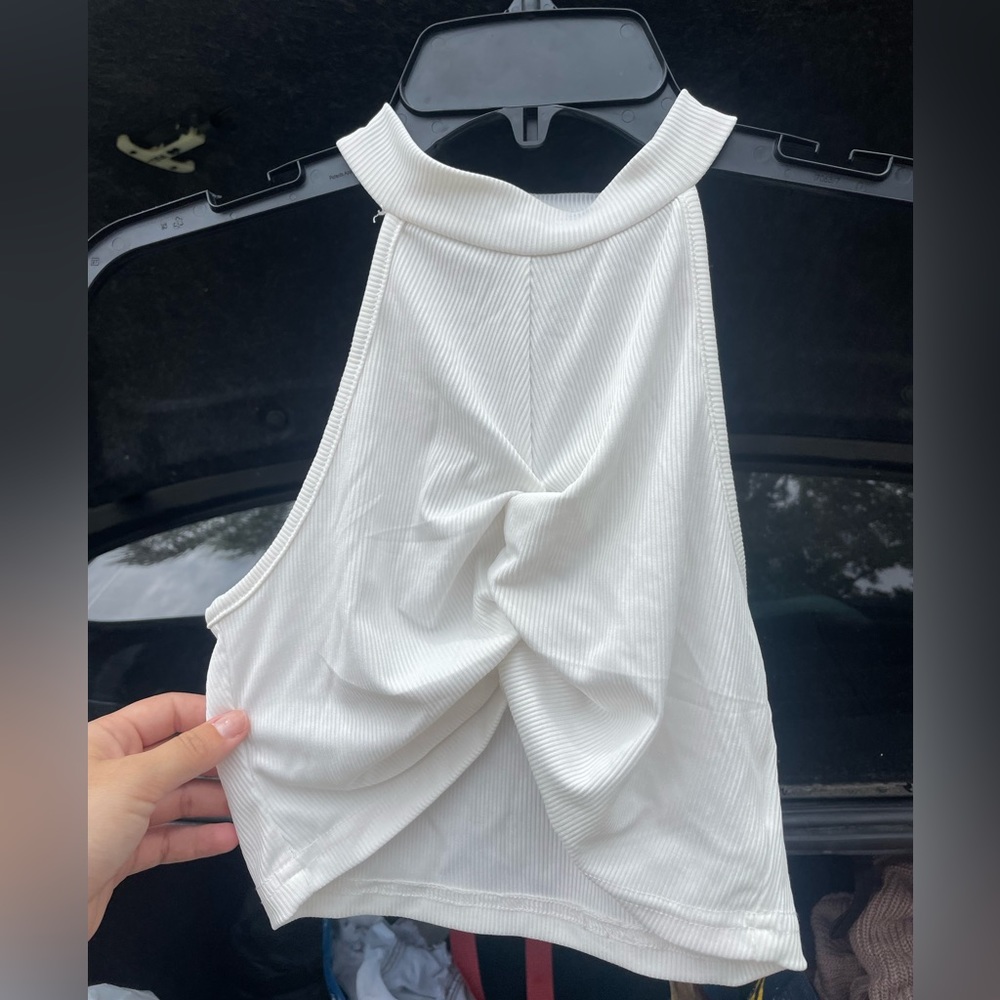 Crop tank top
